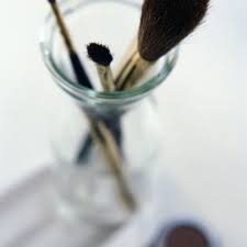 how to makeup brushes