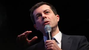 Sanders och Buttigieg jämsides efter röstkaoset i Iowa