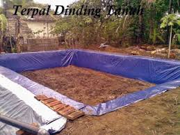 Membuat Kolam Terpal Dengan Dinding Tanah Baritoko