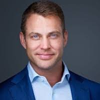 Caressa Bateman's Instagram, Twitter & Facebook