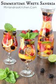 Summertime White Sangria Mirlandra S Kitchen Recipe Yummy Drinks Summer Drinks Wine Drinks