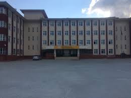 Böylece ilimizde yedinci anadolu lisesi karşıyaka mahallemizde necip fazıl kısakürek adıyla ilk yılda 150 öğrenci olmak üzere 600 öğrenci kontenjanı ile hizmete açılmıştır. dedi. Necip Fazil Kisakurek Anadolu Imam Hatip Lisesi