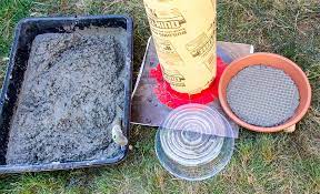 A concrete bird bath is not very difficult to make, and once made it offers a relaxing sensation around your whole garden. Water For Birds How To Build A Concrete Birdbath The Home Depot
