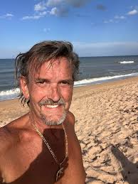 Anyone experienced wanna play?