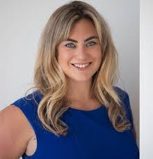 Chelsea Weiner's Instagram, Twitter & Facebook