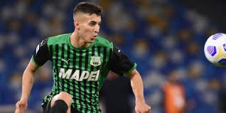 Tottenham The Favourites To Sign Sassuolo Full Back