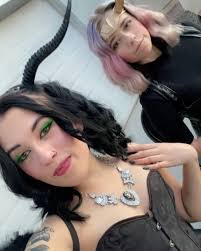 Miranda Blum (@mirandaa_blum) • Instagram photos and videos