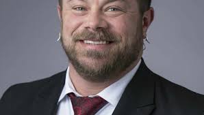 Hires, Applause, ETC: Albuquerque Journal Business Briefcase