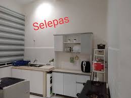 Maybe you would like to learn more about one of these? Projek Deko Dapur Hujung Minggu Lelaki Ni Diy Pintu Kabinet Guna Wallpaper Untuk Nampak Baru Jimat Kos Keluarga