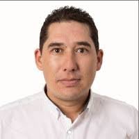 Robin Quiroga's Instagram, Twitter & Facebook