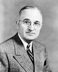 Eileen Fenwick's Instagram, Twitter & Facebook