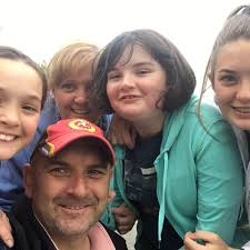 I was thinking about visits to the island in my childhood (a long time ago)  and wondered if anybody remembered the riding stables in Rhosneigr. There  was a white bungalow next door