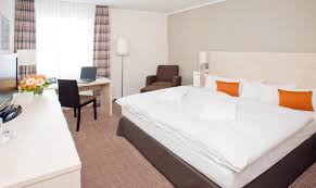 All you have to do is tag images of your stay with us using …. Park Inn By Radisson Dusseldorf Sud Dusseldorf Hotelbewertung