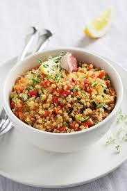 Salade De Quinoa A L Italienne Fraichement Presse Recette Salade Mediterraneenne Salade De Quinoa Recette
