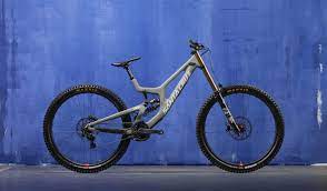 Competitive cyclist is your home for everything bike. Santa Cruz V10