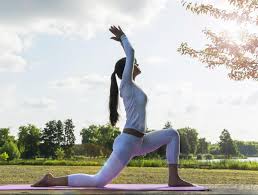 Jan 14, 2020 · 11 yoga experts give their recommendations for the most essential yoga poses that beginners should start with. What Are Some Relaxing Yoga Poses With Pictures