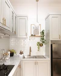 Dapur minimalis ukuran 2×2 pun bisa terlihat lapang. Desain Interior Dapur Minimalis Dengan Nuansa Monokrom Yang Modern Inspirasi Desain Rumah Terkini