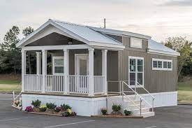The homely, stylish design ensures every bit of space is functional and beautiful. Tiny Homes Austin Tx Home Park Model Homes Largest Selection