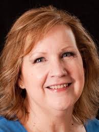 Lynn Christopherson's Instagram, Twitter & Facebook