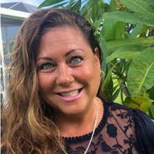 Mindy Funk's Instagram, Twitter & Facebook