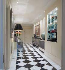 Mayfair Flat On Sale For 4 4m 50s Home Classic Floors London Apartment
