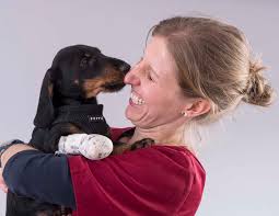 Dr. Caroline Bäcker