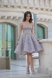 Brautkleid sehr lange schleppe brautschleier kurz oder lang mit spitzenkante strass www.redstone.com. Hochzeitskleid Gast Valentins Day Prom Dresses For Teens Homecoming Dresses Short Homecoming Dresses