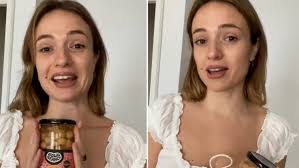 Amelia Bean's Instagram, Twitter & Facebook