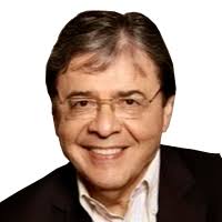 Tenemos para ti videos, imágenes y una amplia cobertura e información actualizada. Carlos Holmes Trujillo La Opinion