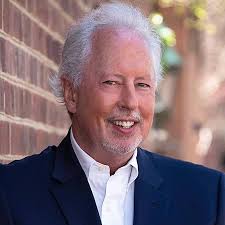 Stephen Ryan's Instagram, Twitter & Facebook