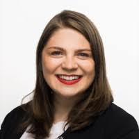 Vicki Wolak's Instagram, Twitter & Facebook