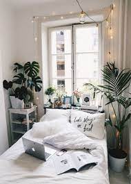 There is absolutely nothing wrong with sticking to the basics. Cool 65 Creative Dorm Room Decor Ideas On A Budget Decor Dorm Room Bedroom Design Bedroom Inspirations Small Bedroom