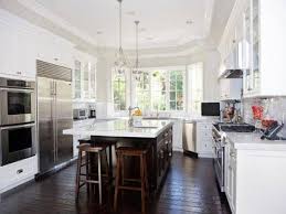 yellow and white kitchen cabinets ideas