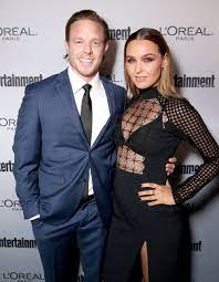 A principio de 2018, la actriz de anatomía de grey compartió una emotiva imagen en la que aparecía con un anillo de compromiso sujeto por la mano de la pequeña. Camilla Luddington And Matthew Alan Dating Gossip News Photos