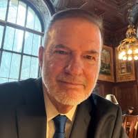 100+ "Rob Gut" profiles