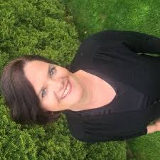 Nicole Gertz-Ross (@ngertzross)