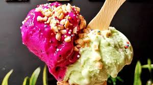 Traditional flavors include chocolate, vanilla, hazelnut, pistachio, and stracciatella, though fruity flavors have become popular in recent years. Rekomendasi Cafe Gelato Di Jogja