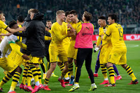 Includes the latest news stories, results, fixtures, video and audio. Dortmund Match Recap Bvb Complete Season Sweep Over Monchengladbach 2 1 Fear The Wall
