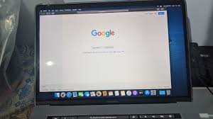 Horizontal line at the bottom part in Mac… - Apple Community
