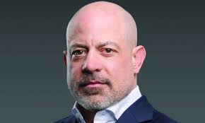 Ropes & Gray hits Kirkland for M&A partner in New York growth push