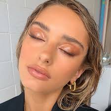 New The 10 Best Eye Makeup Ideas Today With Pictures Obsessed With This Look Glossy Makeup Makeup Looks Pretty Makeup