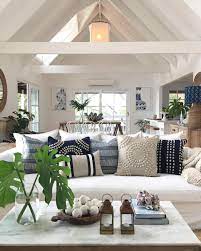 Beach House Decorating Ideas On A Budget Beachhouseinteriors Coastal Decorating Living Room Living Room Decor Rustic Minimalist Living Room