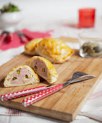 Petits Pates Aux 2 Viandes Pistaches Et Au Curry Et Si C Etait Bon Recettes De Cuisine Tourte A La Viande Pate En Croute