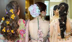 A perfect look for a tropical destination wedding, beach wedding, or a wedding with a summer or spring theme. Indian Bridal Hairstyles For Reception That Quintessential The Mingling Of Style And Traditions