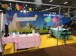Christian cambon a conduit une délégation de sénateurs de la commission des affaires étrangères, de la défense et des forces armées du sénat au salon de l'aéronautique du bourget. Mydiny Posts Facebook