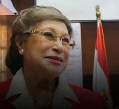 ربنا يقفل في وشك كل باب معصية ويفتحلك كل باب خير يالي هتصلي عالنبي