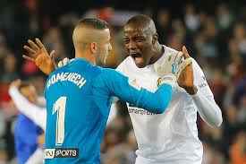 Los productos frescos de temporada. Kalahkan Betis 1 0 Valencia Jumpa Barcelona Di Final Piala Raja Sepakbola