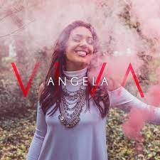 Angela leiva (tandil, buenos aires, 11 de septiembre de 1988) es una cantante argentina de cumbia, pop y melódico.en 2020 recibió su primer premio gardel en la categoría «mejor álbum artista tropical» por su álbum la reina. Angela Leiva Viva 2016 Cd Discogs