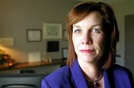 Christine Davi's Instagram, Twitter & Facebook