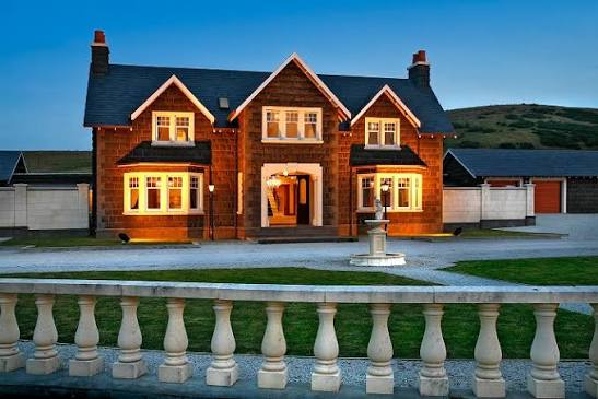 Larnach Lodge at Larnach Castle